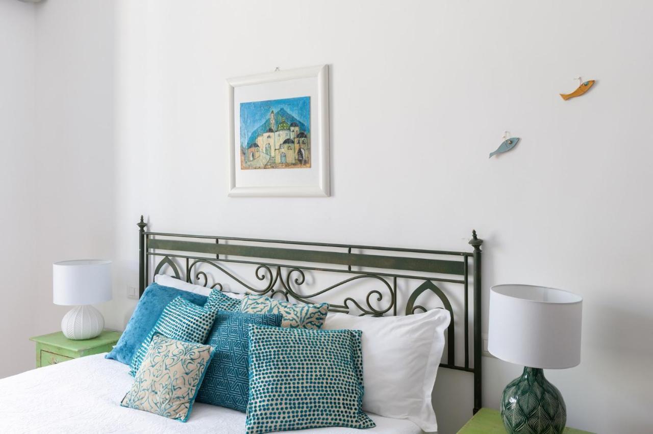 Casa Flo Con Terrazza E Ascensore Salerno Dış mekan fotoğraf