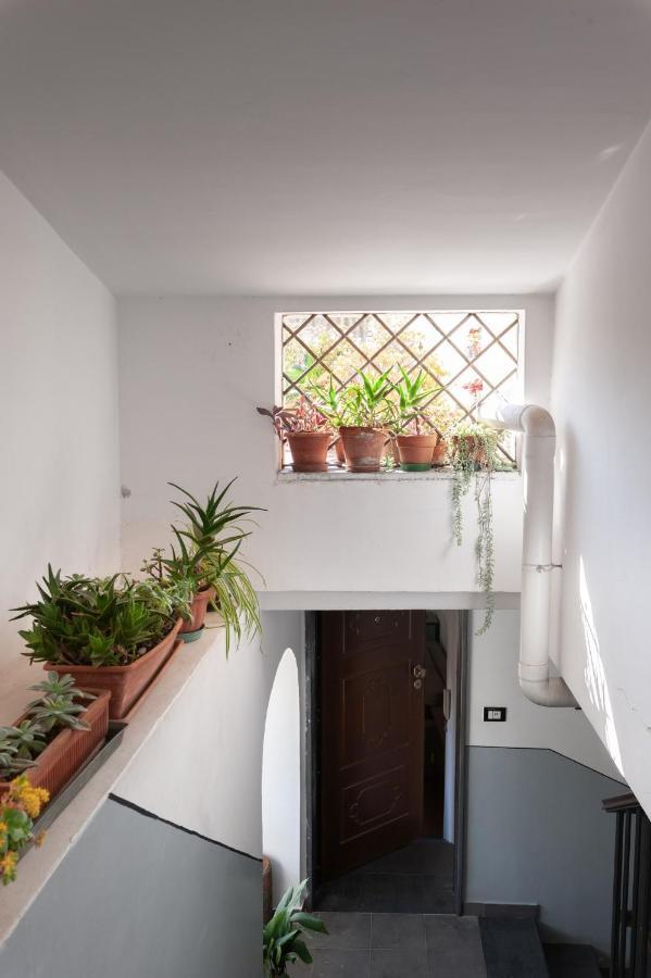 Casa Flo Con Terrazza E Ascensore Salerno Dış mekan fotoğraf